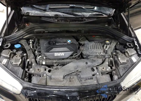 2017 BMW X1 xDrive28I z USA, uszkodzony, nr VIN WBXHT3Z35H4A52100